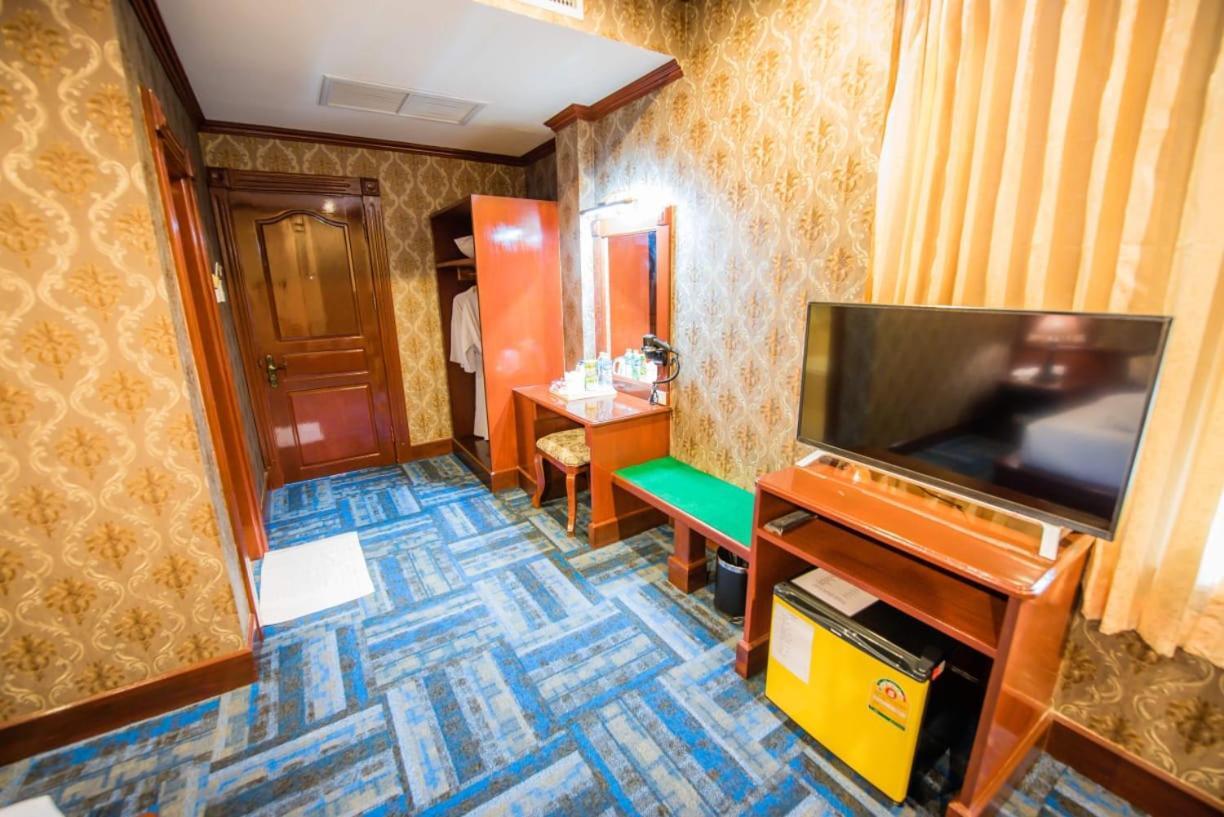 Soubandith Hotel Pakse Εξωτερικό φωτογραφία