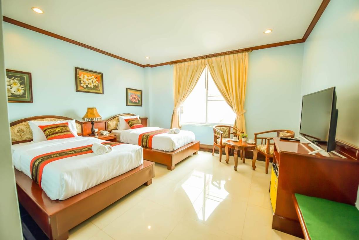 Soubandith Hotel Pakse Εξωτερικό φωτογραφία
