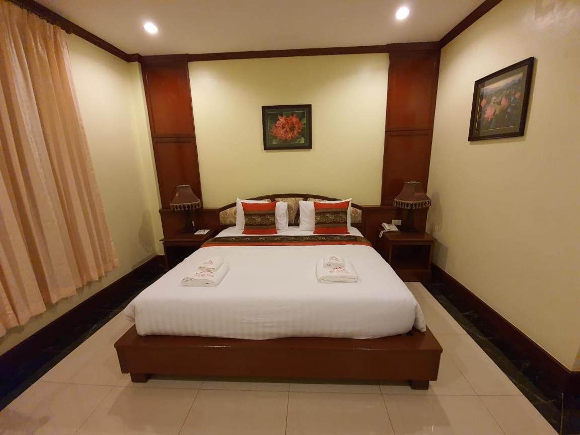 Soubandith Hotel Pakse Εξωτερικό φωτογραφία